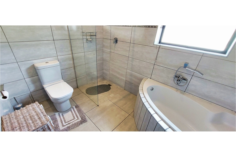 3 Bedroom Property for Sale in Blue Mountain Village Western Cape